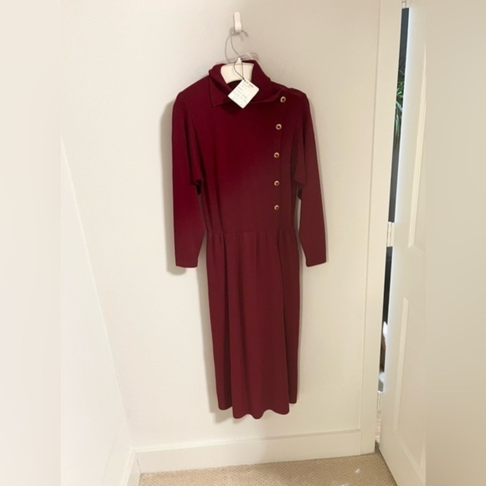 NWT vintage St. John Wool blend cranberry midi dress size 4